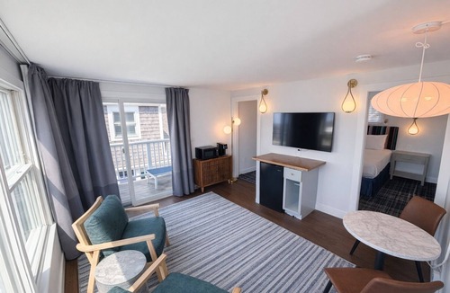 Provincetown Bed & Breakfast | The Foxberry - A Digital Concierge Guesthouse