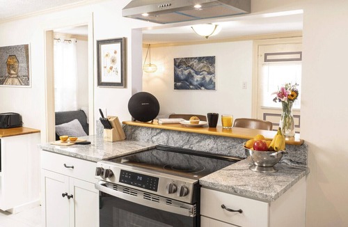 Southern Coast House | The Garden and Spa/Close to Beaches