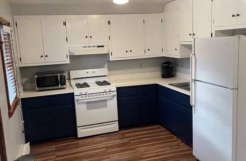 Wellington Cabin | The Getaway - Wi-Fi - Pet friendly - New Deck