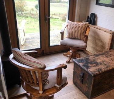 Lesbury Apartment | The Goods Wagon, private garden and stunning views