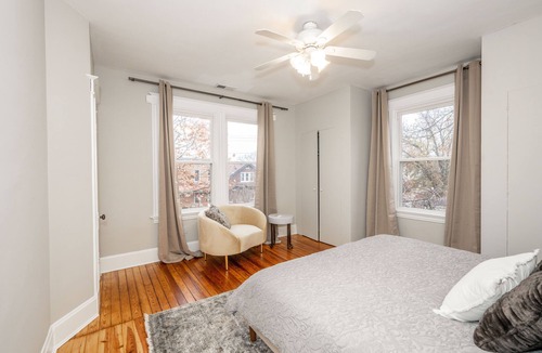 Ludlow House | The Grand Elm House – Updated 4 BDR Just Minutes from Downtown!