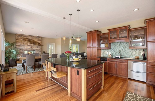 Williamsburg House | 🐎 The Grand Prix 5BDR Home ON Horse Show Grounds ➠ 6075!