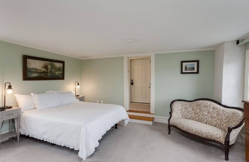 North Berwick House | The Green Room unit 4-Private Suite, Starry Skies -20 mins to Wells & Ogunquit