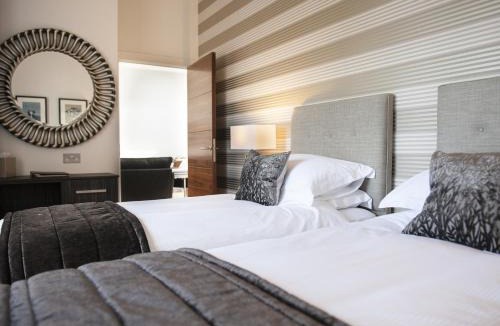 Carlisle Apartment | The Halston Carlisle