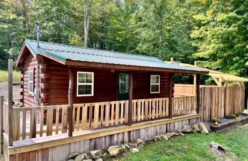 McArthur Cabin | The Heartwood in Hocking Hills
