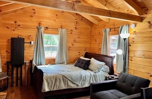 McArthur Cabin | The Heartwood in Hocking Hills