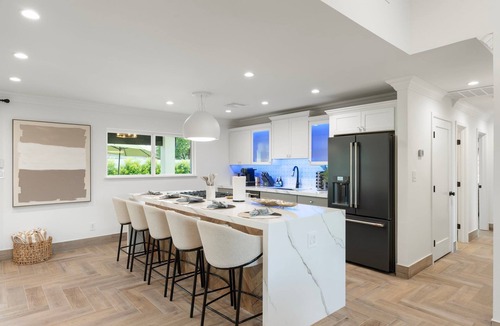 Cox Heights House | The Hensley | Pool, Putting Green & Fire Pit