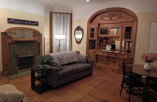 Fort Wayne Apartment | The Heritage Hideaway inside historic location