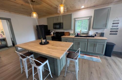 Nancy House | The Hideaway at Wolf Creek