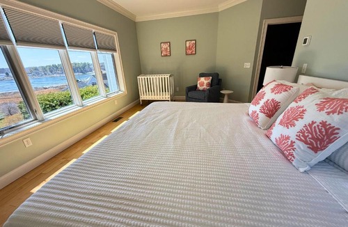 Cape Neddick House | The Hill Dog Friendly Panoramic Ocean Views