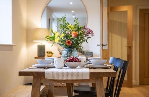 Leyburn House | The Horse Box