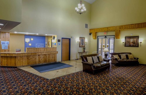 Bemidji Hotel | The Hotel Bemidji