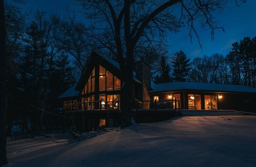 Hayward Cabin | The House on Round - Summer Weeks & Fall Color Weekends Still Available!