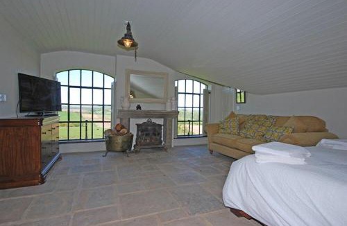 Lesbury House | The Huffy House