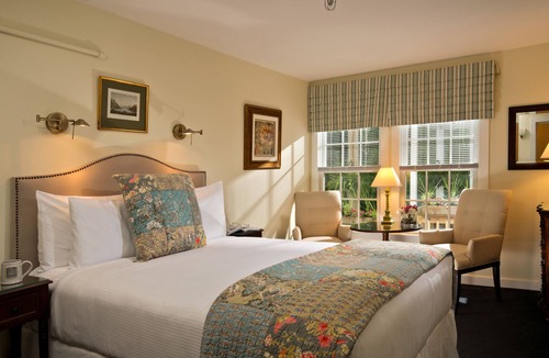 Yarmouth Port Bed & Breakfast | The Inn At Cape Cod