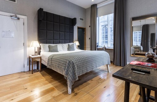 Old Town Hotel | The Inn on the Mile