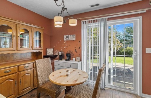 Owensboro House | The International House