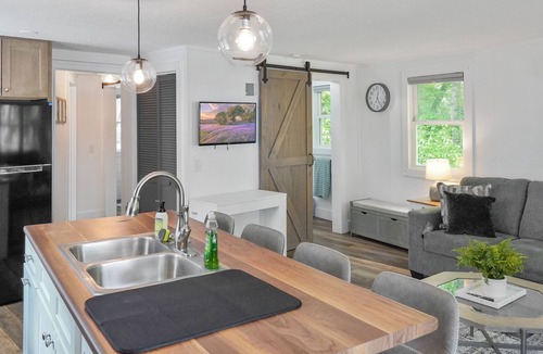 Alexandria House | The Lake House at Darling Shores
