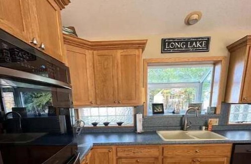 Alpena House | The Lake House