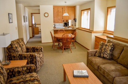 Egg Harbor Hotel | The Landing Resort