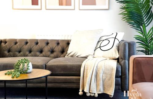 Cramlington House | The Langdale Works - Contractor Stay - Long-Stay Discounts - Free Parking