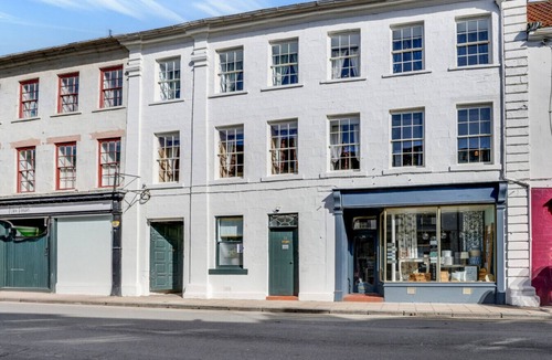 Berwick-upon-Tweed Apartment | The Library at The Merchants
