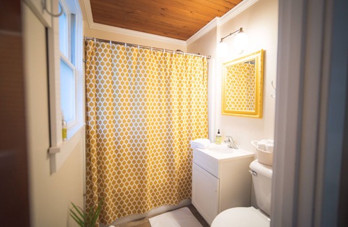 Frankfort House | The Little Blue House