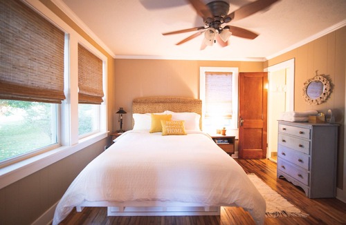 Frankfort House | The Little Blue House