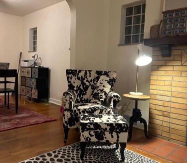 Swissvale House | The Lloyd Little House
