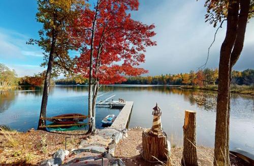 Minocqua House | The Lodge on Booth Lake - 2 Bed 2 Bath Vacation home in Minocqua