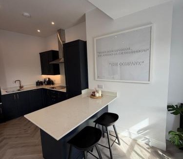 Redditch Apartment | The Loft, FlatB, Redditch