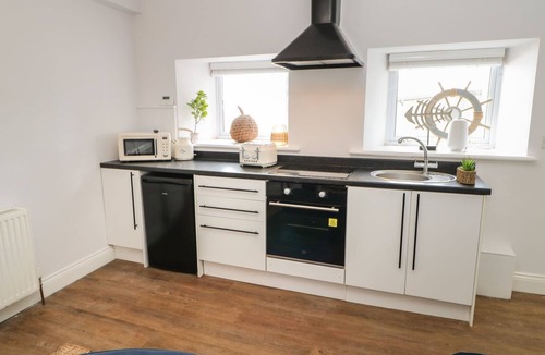 South Shields Cottage | THE LOOK OUT, pet friendly, country holiday cottage in South Shields