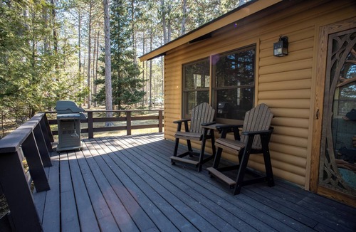 Babbitt Cabin | The Martin Cabin at Timber Bay