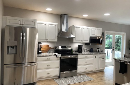 Bar Harbor House | The Mighty Oaks,Quiet,Hot Tub,Fire Pit,Cinema Room,Pool Table, 10 min to Town