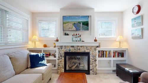 Pine Point House | The Otis House by Bayley Vacation Rentals