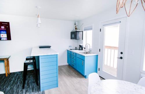 Dyckesville Hotel | The Painted Pelican