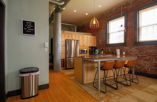 Evansville Apartment | The Pet Hospital at Mitchell House | 2BR/2BA Dual En-Suites | Downtown Evansv.
