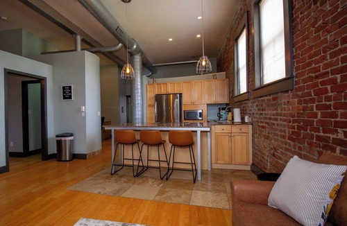 Evansville Apartment | The Pet Hospital at Mitchell House | 2BR/2BA Dual En-Suites | Downtown Evansv.
