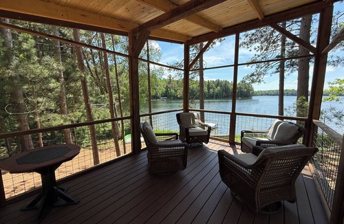 Hazelhurst Cabin | The Pines at Bear Lake - Superb Cabin in Hazelhurst - 3 Bed, 2 Bath