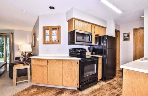 Minocqua Condo | The Pointe Resort & Club 2 Bedroom Condo