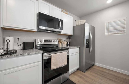 Lubbock House | The Potter's House - 2BR/2BA - Cozy New Build