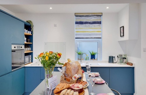 Berwick-upon-Tweed House | The Procession: Grade II Listed, Pet Friendly