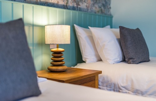 Warwick-on-Eden Hotel | The Queens