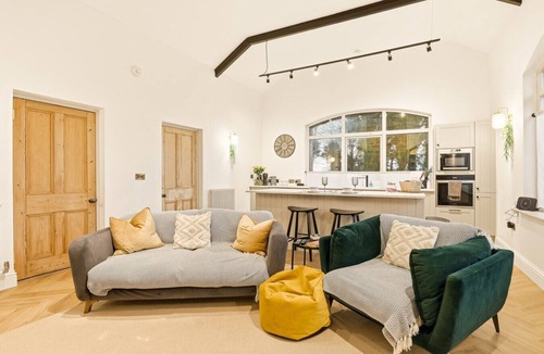 Shilbottle House | The Reading Room - North East Escapes