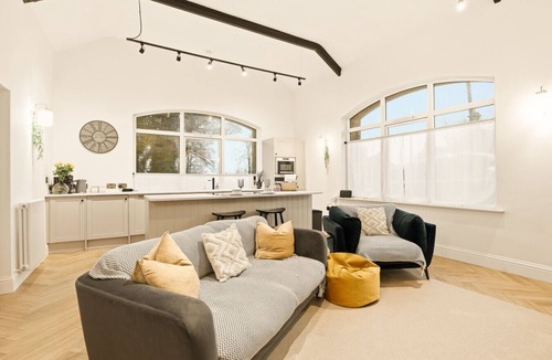 Shilbottle House | The Reading Room - North East Escapes