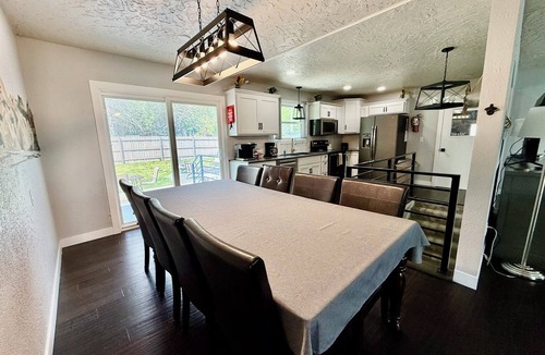 Sioux Falls House | The Rec Retreat A Private Hot Tub, Game Room & Fire Pit