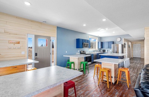 Hayward House | The Red Walleye: A Big Home on Big Fish Golf Course - Sleeps 22!