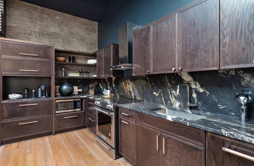 West Main Historic District Apartment | The Reserve on Main | Private Luxe Floor 12 guests