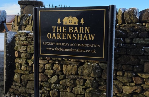 Crook House | The Residence - Sleeps 10, 2 Hot Tubs near Durham & Bishop Auckland
