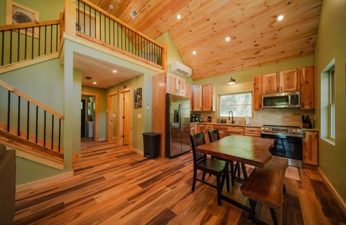 Carbon Hill Cabin | The Riparian | Hocking Hills, Plunge Pool, Hot Tub